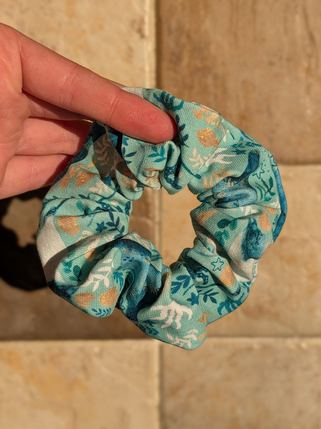 Manta Meadows Scrunchie