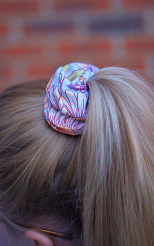 Citrus Daisies Scrunchie (EXCLUSIVE)